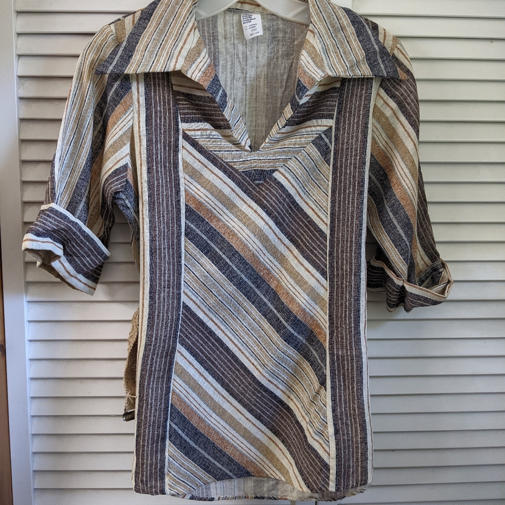 Vintage V-Neck Blouse With Belt